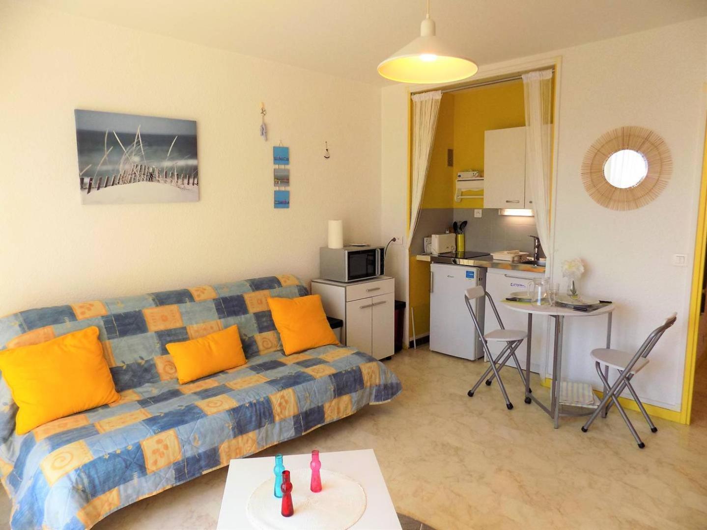 Royan - Studio Lumineux Au Calme - 30M De La Plage - Quartier Du Parc Екстер'єр фото